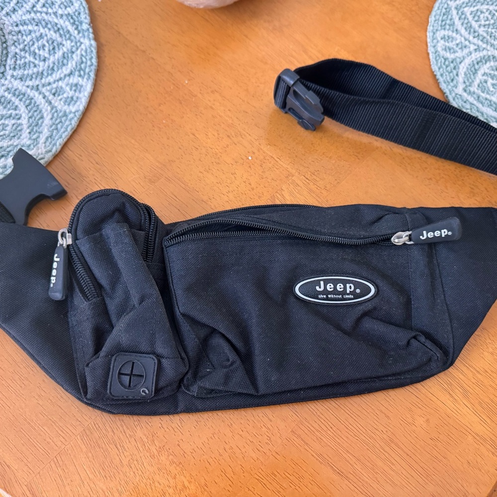 Vintage Jeep Belt Bag / Fanny Pack